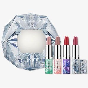 Clinique kisses lipstick set